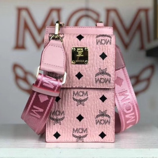 MCM 2020 Visetos Phone Shoulder Bag ,19cm - 엠씨엠 2020 비세토스 여성용 폰 숄더백  MCMB0437,19cm,핑크