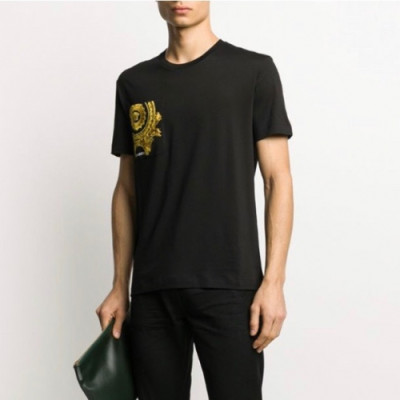 [베르사체]Versace 2020 Mens Logo Silket Short Sleeved Tshirts - 베르사체 2020 남성 메두사 실켓 반팔티 Ver0596x.Size(s - 3xl).블랙