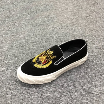 Gucci 2020 Mens Suede Slip On - 구찌 2020 남성용 스웨이드 슬립온 GUCS01094,Size(240 - 270).블랙