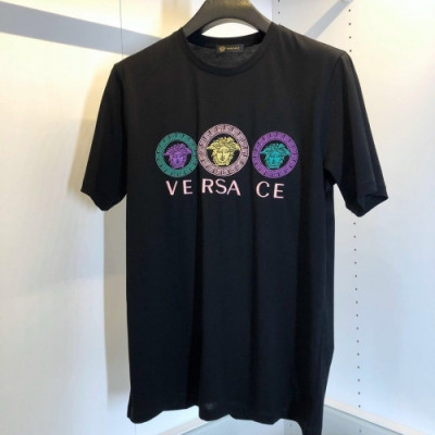 [베르사체]Versace 2020 Mens Logo Silket Short Sleeved Tshirts - 베르사체 2020 남성 메두사 실켓 반팔티 Ver0604x.Size(s - 3xl).블랙