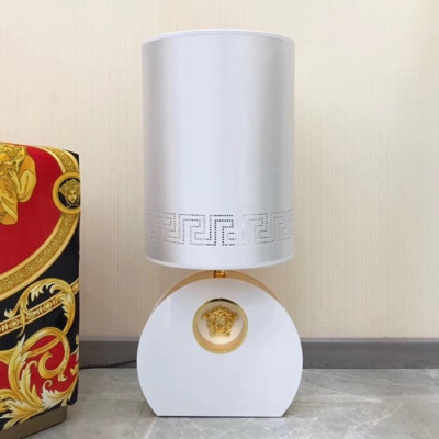 Versace 2020 Medusa Lamp - 베르사체 2020 메두사 램프, SHYP0065,화이트