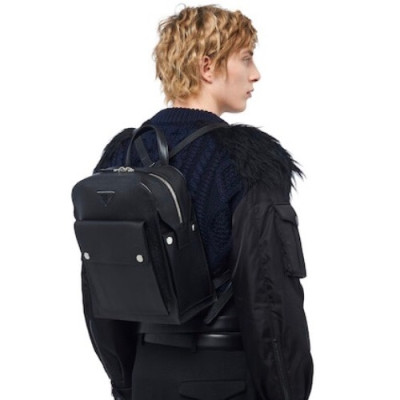 Prada 2020 Leather Back Pack,33CM - 프라다 2020 남성용 레더 백팩 2VZ040-1,33CM,블랙