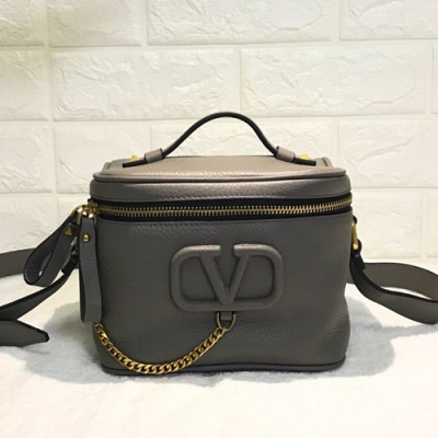 Valentino 2020 Vsling Leather Tote Shoudler Pouch Bag,17CM - 발렌티노 2020 브이슬링 토트 숄더 파우치백,4812-VTB0995,17CM,그레이