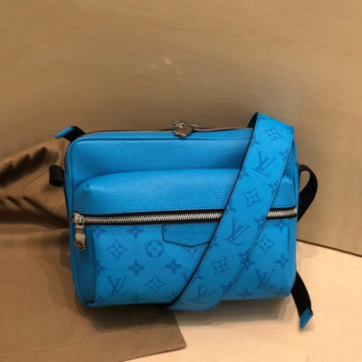 Louis Viutton 2020 Messenger Shoudler Cross Bag ,26cm - 루이비통 2020 남여공용 메신저 숄더 크로스백 M43845,LOUB2067 ,26cm,블루