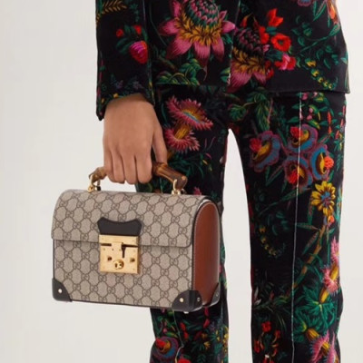 Gucci 2020 GG Supreme Padlock Tote Shoulder Bag,24CM - 구찌 2020 GG 수프림 패드락 토트 숄더백 ,603221,GUB1127,24CM,브라운