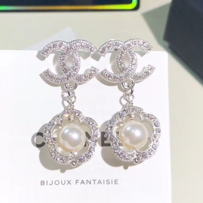 Chanel 2020 Ladies Earring  - 샤넬 2020 여성용 이어링 ACC0087.(실버)