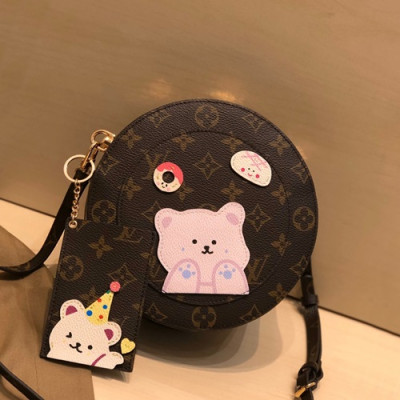 Louis Vuitton 2020 Round Shouder Bag,20cm - 루이비통 2020 곰돌이 라운드 숄더백 ,M52297,LOUB2135,20cm,브라운