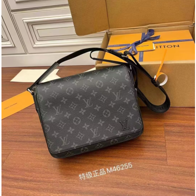Louis Vuitton 2023 Messenger Shoulder Bag,32cm - 루이비통 2023 남성용 메신저 숄더백 M40239,LOUB2138,(25/30cm),블랙