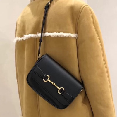 Celine 2020 Crecy Leather Women Shoulder Bag,22CM - 셀린느 2020 크레시 레더 여성용 숄더백 ,191373-1,22CM,블랙