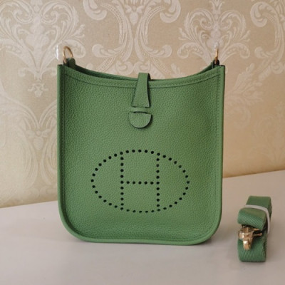 Hermes 2020 Evelyne Leather Shoulder Bag - 에르메스 2020 에블린 레더 여성용 숄더백 HERB0810,그린