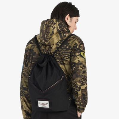 Givenchy 2020 Nylon Back Pack,45cm- 지방시 2020 나일론 남여공용 백팩,GVB0336,45cm,블랙