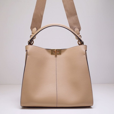 Fendi 2020 Leather Tote Shoulder Bag ,30CM - 펜디 2020 레더 여성용 토트 숄더백  FENB0560,30CM,베이지