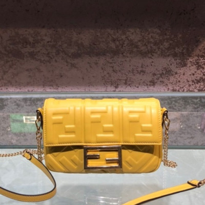 Fendi 2020 Baguette Mini Shoulder Bag ,18CM - 펜디 2020 바게트 미니 숄더백,FENB0566,18CM,옐로우