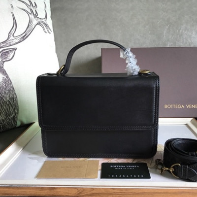 Bottega Veneta 2020 Leather Tote Shoulder Bag,23cm - 보테가 베네타 2020 레더 여성용 토트 숄더백 ,BVB0567,23cm,블랙