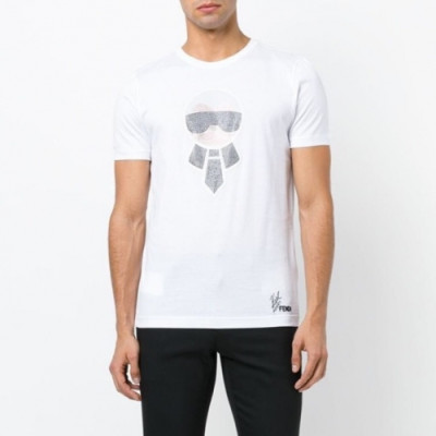 [펜디]Fendi 2020 Mens Logo Casual Short Sleeved Tshirts - 펜디 2020 남성 로고 캐쥬얼 코튼 반팔티 Fen0775x.Size(s - 2xl).화이트