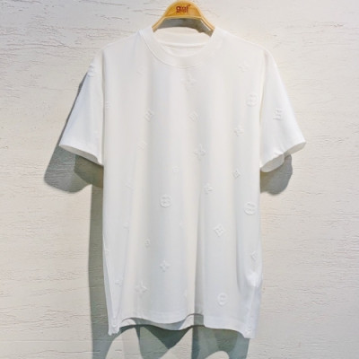 [루이비통]Louis vuitton 2020 Mens Logo Short Sleeved Tshirts - 루이비통 2020 남성 로고 반팔티 Lou02132x.Size(m - 2xl).화이트