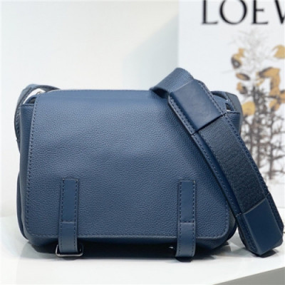 [로에베] Loevve 2020 Men's Military Messenger Shoulder Bag, 24.5cm - 로에베 2020 남성용 밀리터리 메신저 숄더백, 24.5cm  LOEB0455, 블루