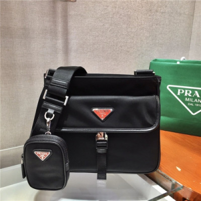 [프라다] Prada 2020 Men's Nylon Shoulder Bag,20cm - 프라다 2020 남서용 네일론 숄더백,20cm,PRAB0186,블랙