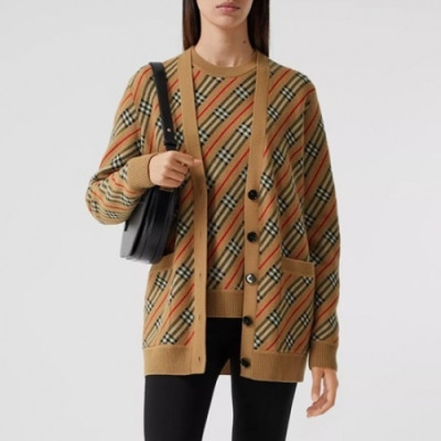Burberry 2019 Womens Vintage V-neck Wool Cardigan - 버버리 2019 여성 빈티지 브이넥 울 가디건 Bur03400x.Size(s - l).카멜