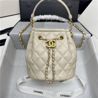 [샤넬] Chanel 2020 Women's Leather Bucket Bag - 샤넬 2020 레더 버킷백,CHAB1608,화이트