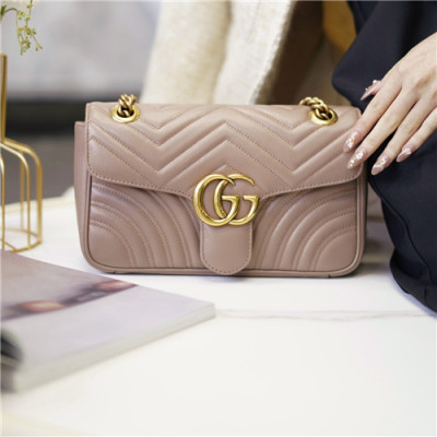 [구찌]Gucci 2020 Women's Marmont Matlase Shoulder Bag,26cm - 구찌 2020 여성용 마몬트 마틀라세 숄더백,26cm,GUB1253,베이지