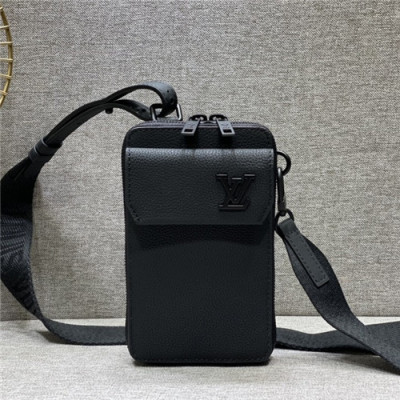 [루이비통]Louis Vuitton 2021 Men's Leather Phone Bag,11cm - 루이비통 2021 남성용 레더 폰백,11cm,LOUB2296,블랙