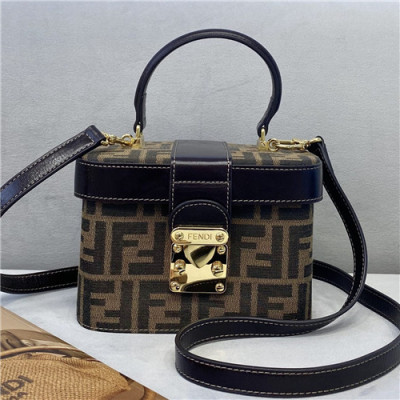 [펜디]Fendi 2021 Women's Fabric Tote Shoulder Bag,18cm - 펜디 2021 여성용 패브릭 토트 숄더백,18cm,FENB0664,브라운