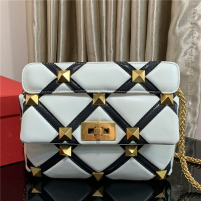 [매장판]Valentino 2021 Small Garavani Roman Stud Shlouder Bag,25cm,VTB1082 - 발렌티노 2021 스몰 로만 스터드 숄더백,25cm,화이트