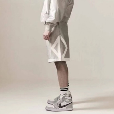 Dior  Mens Logo Casual Training Half Pants Gray - 디올 2021 남성 로고 캐쥬얼 트레이닝 반바지 Dio01226x Size(m - 2xl) 그레이
