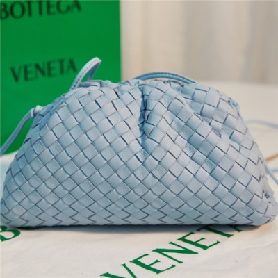 [보테가베네타]Bottega Veneta 2021 Women's Leather Pouch,22cm,BVB0622 - 보테가베네타 2021 여성용 레더 파우치,22cm,스카이블루