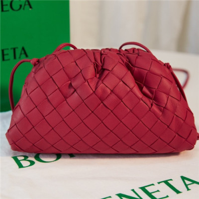 [보테가베네타]Bottega Veneta 2021 Women's Leather Pouch,22cm,BVB0627 - 보테가베네타 2021 여성용 레더 파우치,22cm,레드