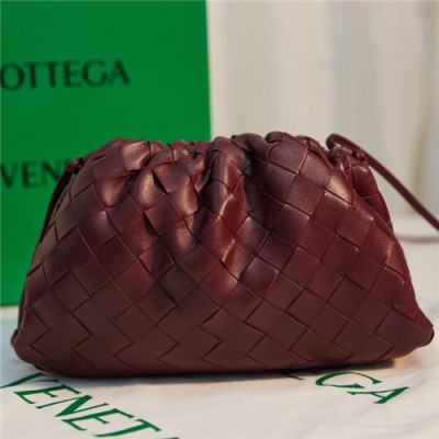 [보테가베네타]Bottega Veneta 2021 Women's Leather Pouch,22cm,BVB0629 - 보테가베네타 2021 여성용 레더 파우치,22cm,와인