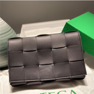 [보테가베네타]Bottega Veneta 2021 Women's Leather Shoulder Bag,23cm,BVB0655 - 보테가베네타 2021 여성용 레더 숄더백,23cm,블랙