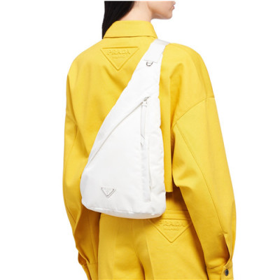 [프라다]Prada 2021 Women's Nylon Backpack,26.5cm,2VZ092,PRAB0442 - 프라다 2021 여성용 나일론 백팩,26.5cm,화이트