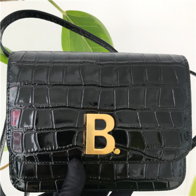 [발렌시아가]Balenciaga 2021 Women's Leather Shoulder Bag,19cm,BGB0652 - 발렌시아가 2021 여성용 레더 숄더백,19cm,블랙