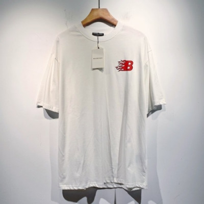 Balenciaga  Mm/Wm Logo Cotton Short Sleeved Tshirts White - 발렌시아가 2021 남/녀 로고 코튼 반팔티 Bal01160x Size(s - 2xl) 화이트