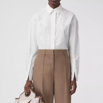 Burberry  Womens Vintage Basic Tshirts White - 버버리 2021 여성 빈티지 베이직 셔츠 Bur04104x Size(s - l) 화이트