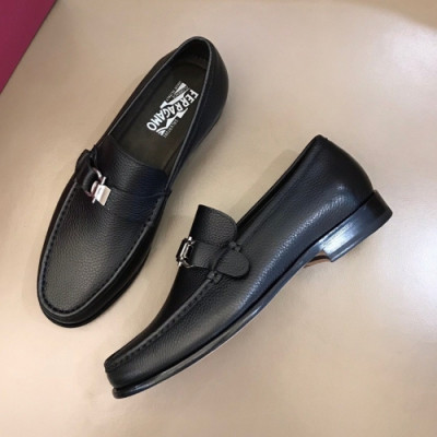 페라가모  남성 레더 로퍼 Size(240 - 275) 블랙 - Salvatore Ferragamo  Men's Leather Loafer Fer0340x Black