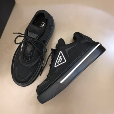 프라다  남성 레트로 레더 스니커즈 Size(240 - 270) 블랙 - Prada  Men's Retro Leather Sneakers Pra02547x Black