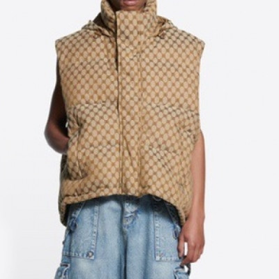 Gucci  Mens Patch Logo Modern Duck Down Padding Vest Camel - 구찌 2021 남성 패치 로고 모던 덕다운 패딩조끼 Guc04524x Size(s - xl) 카멜