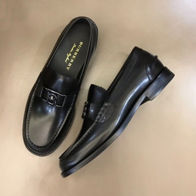 버버리 남성 시그니처 블랙 로퍼 - Mens Black Loafer - bur04409x