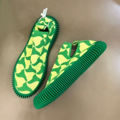 보테가베네타 남/녀 모던 그린 스니커즈 - Bottega Veneta Unisex Green Sneakers - bv0316x