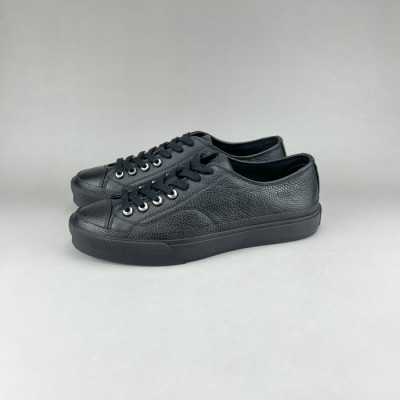 지방시 남성 클래식 블랙 스니커즈 - Mens Black Sneakers - giv0757x