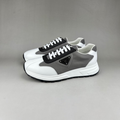 프라다 남성 클래식 그레이 스니커즈 - Mens Gray Sneakers - pra02757x