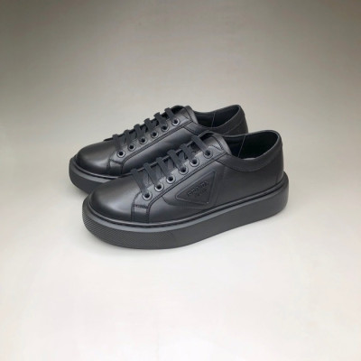 프라다 남성 클래식 블랙 스니커즈 - Mens Black Sneakers - pra02769x