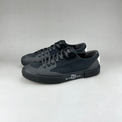 지방시 남성 클래식 블랙 스니커즈 - Givenchy Mens Black Sneakers - giv0910x