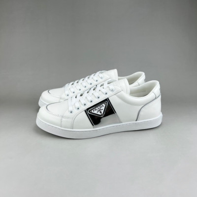 프라다 남성 화이트 스니커즈 - Prada Mens White Sneakers - pr03x