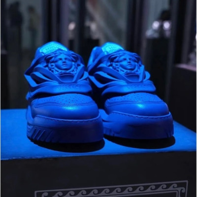 베르사체 남성 블루 스니커즈 - Versace Mens Blue Sneakers - ver0933x