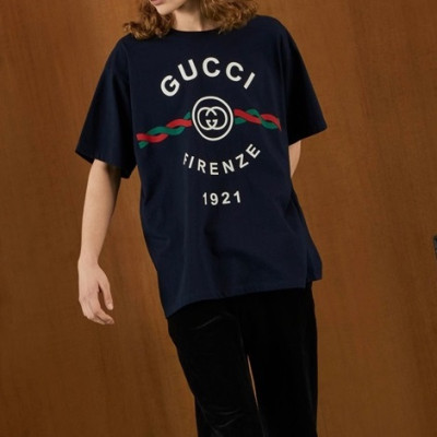 구찌 남/녀 블랙 크루넥 반팔티 - Gucci Unisex Black Short sleeved T-shirts - gu188x