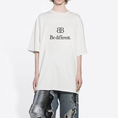 발렌시아가 남성 크루넥 화이트 반팔티 - Balenciaga Mens White Short sleeved T-shirts - ba184x